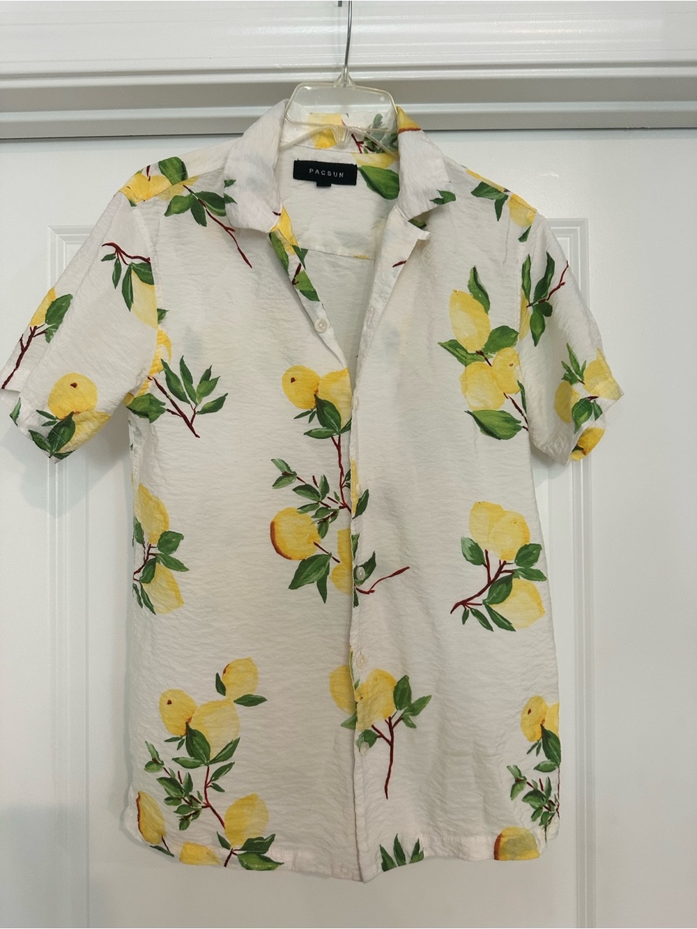 PacSun White Lemon Branch Short Sleeve Button-Down Shirt